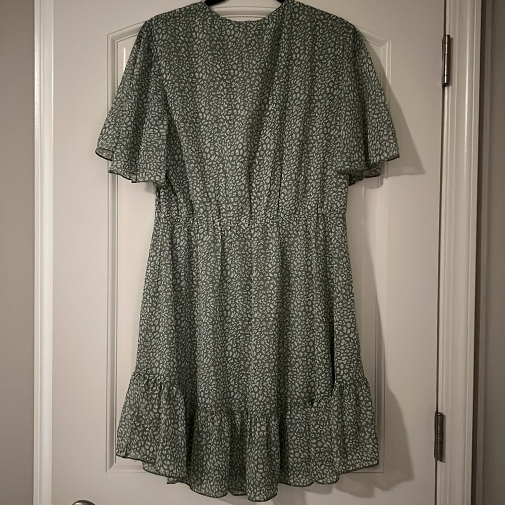 Spring Dress - Picture 3 of 5